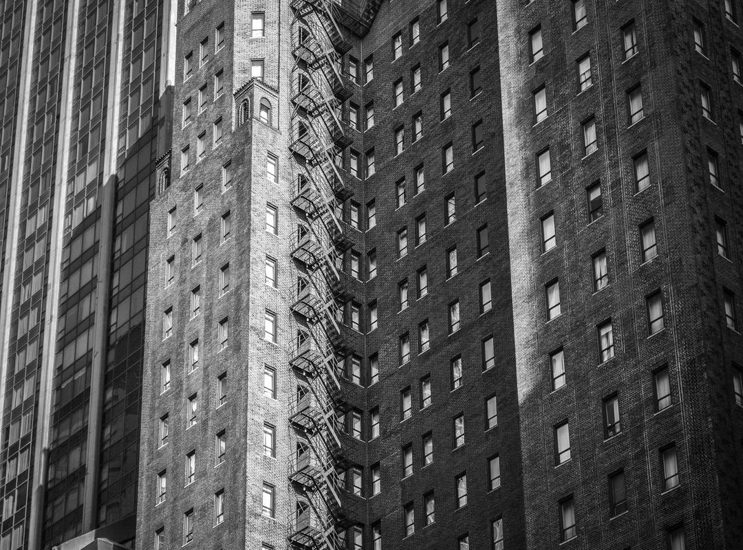 From Myth to Pixels: Canine-Humanoid Characters in Video Games