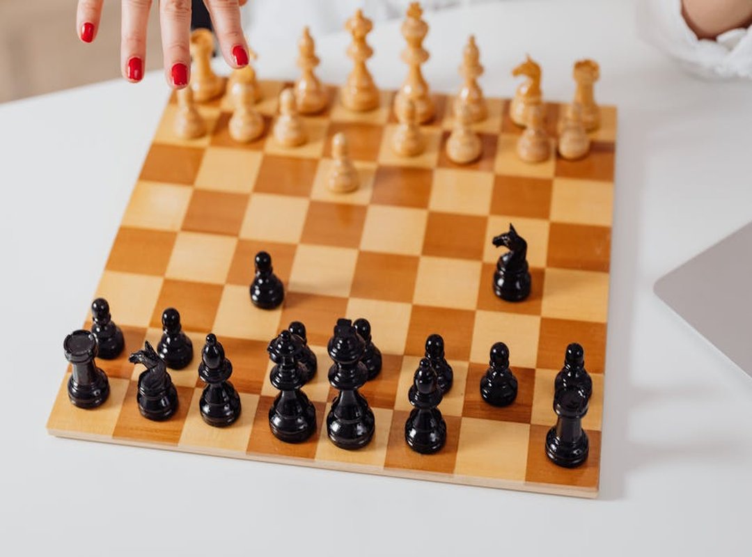 MOBA esports mechanics